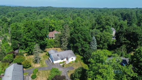 52 Willow Street Guilderland NY 12084