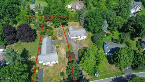 52 Willow Street Guilderland NY 12084