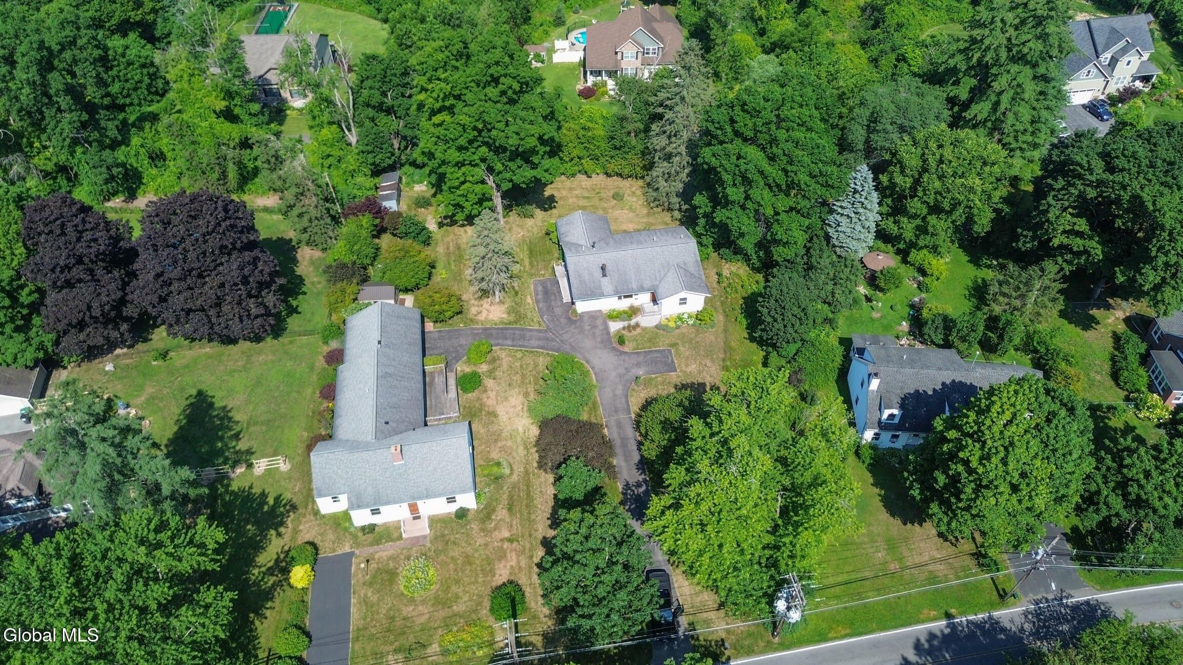 52 Willow Street Guilderland NY 12084