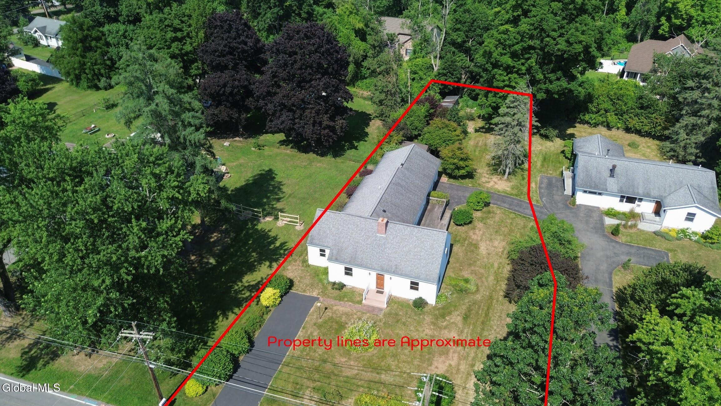 52 Willow Street Guilderland NY 12084