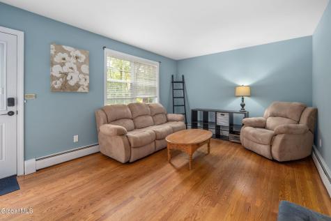 7 Garrison Lane Ballston Lake NY 12019