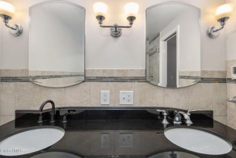 7 Garrison Lane Ballston Lake NY 12019