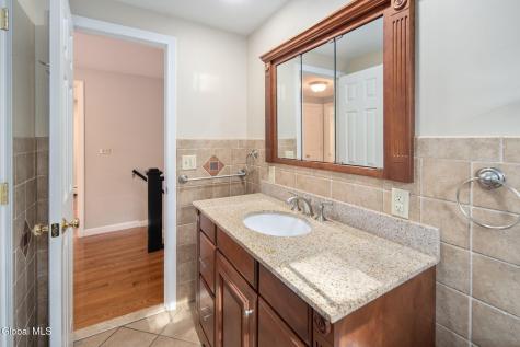 7 Garrison Lane Ballston Lake NY 12019