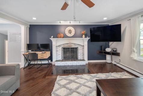 7 Garrison Lane Ballston Lake NY 12019