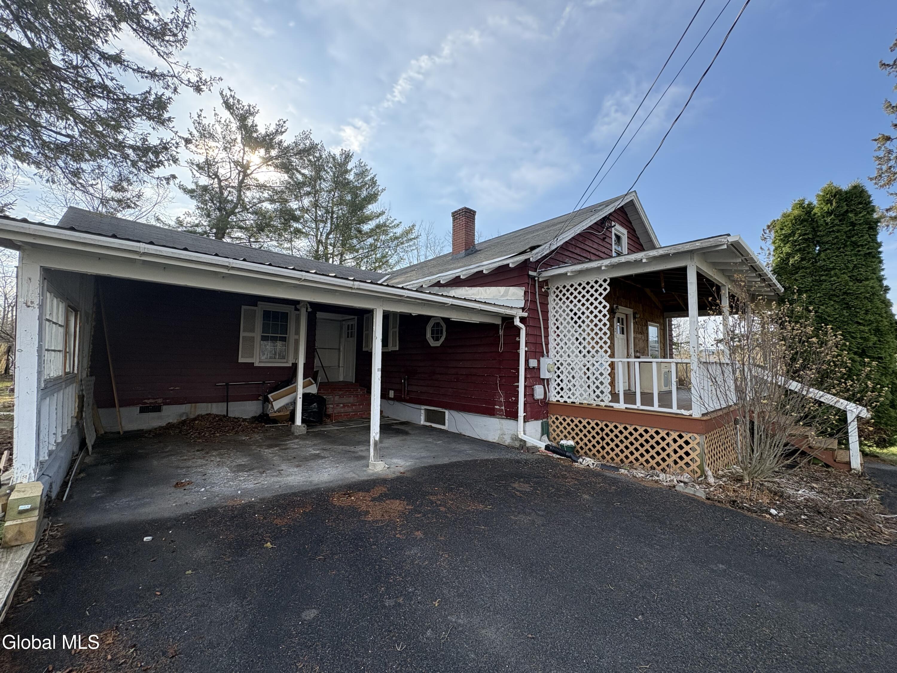 26 3rd Avenue Ticonderoga NY 12883
