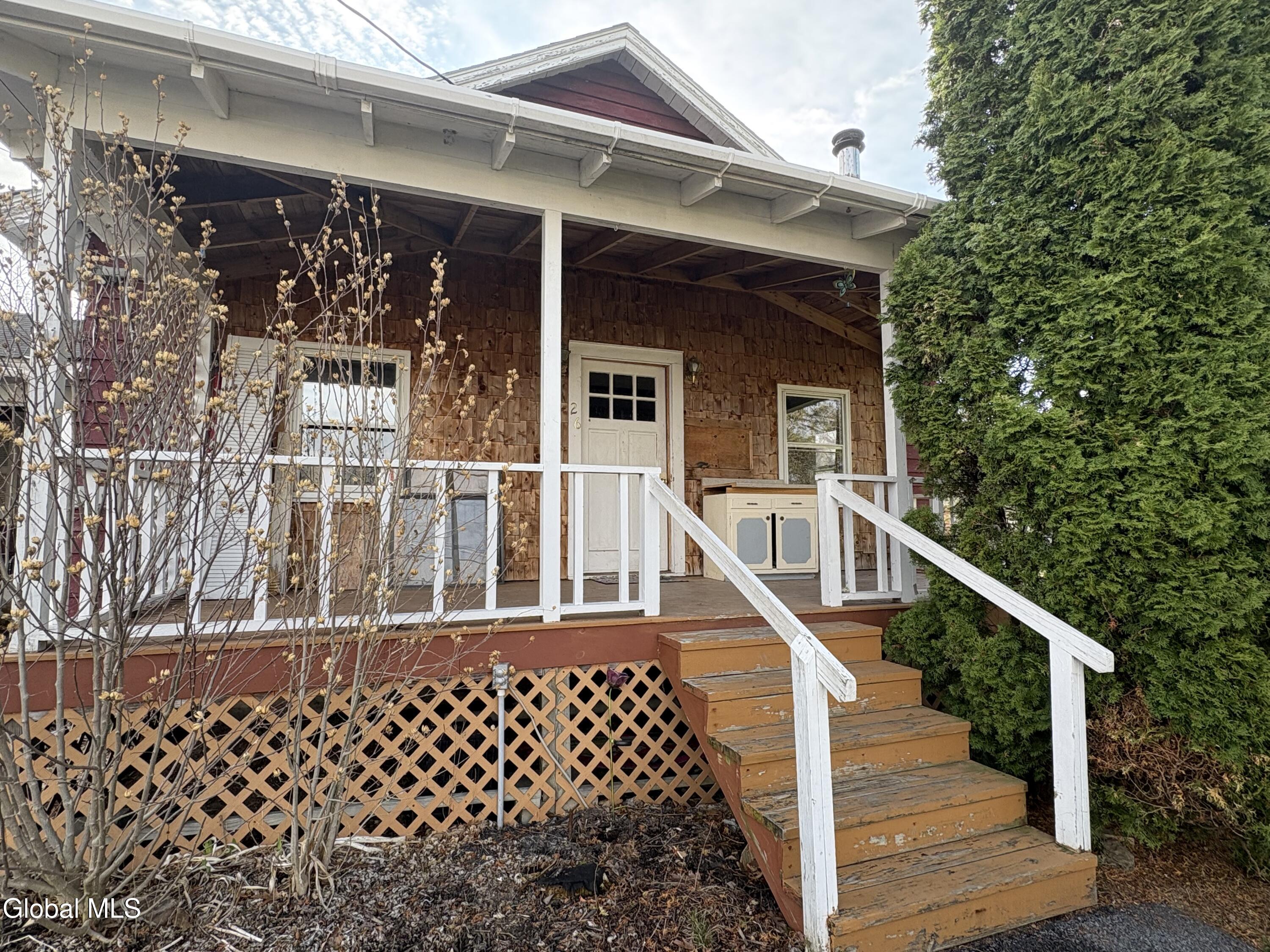 26 3rd Avenue Ticonderoga NY 12883