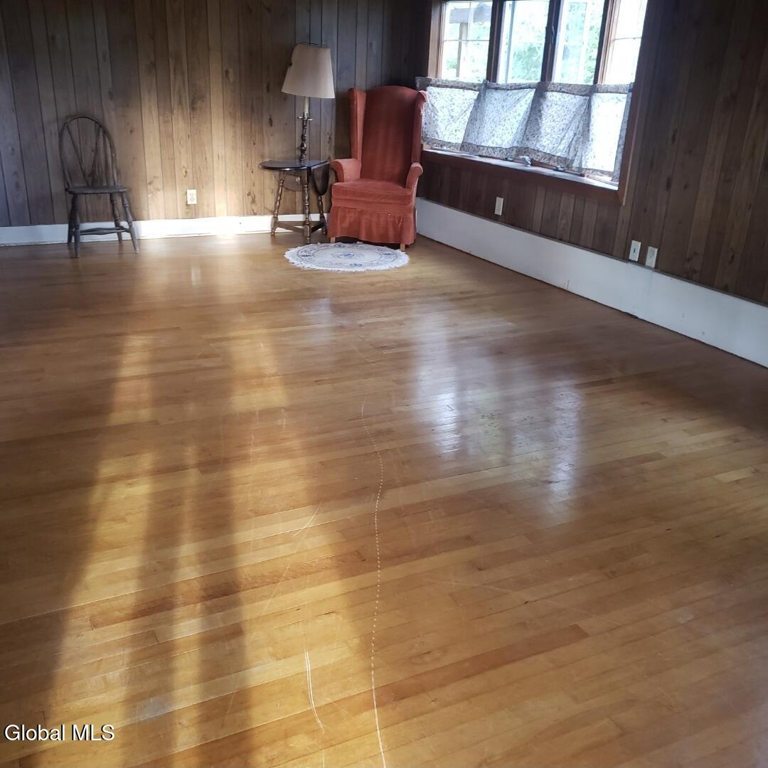 26 3rd Avenue Ticonderoga NY 12883