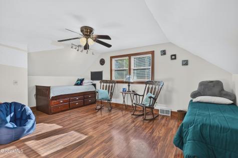 27 Velina Drive Guilderland NY 12203