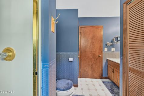 27 Velina Drive Guilderland NY 12203