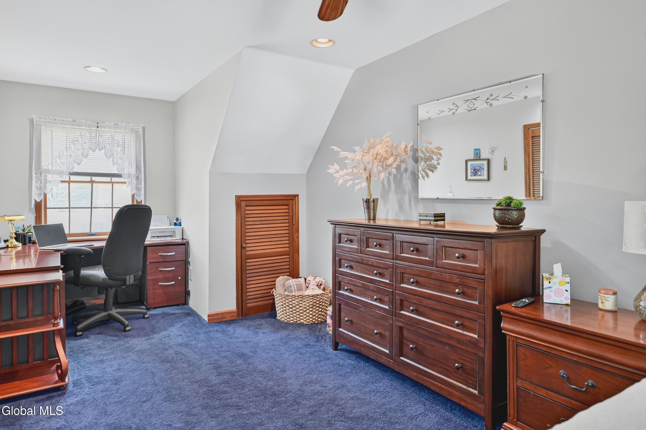 27 Velina Drive Guilderland NY 12203