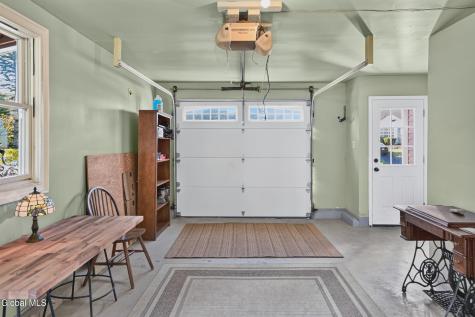 27 Velina Drive Guilderland NY 12203