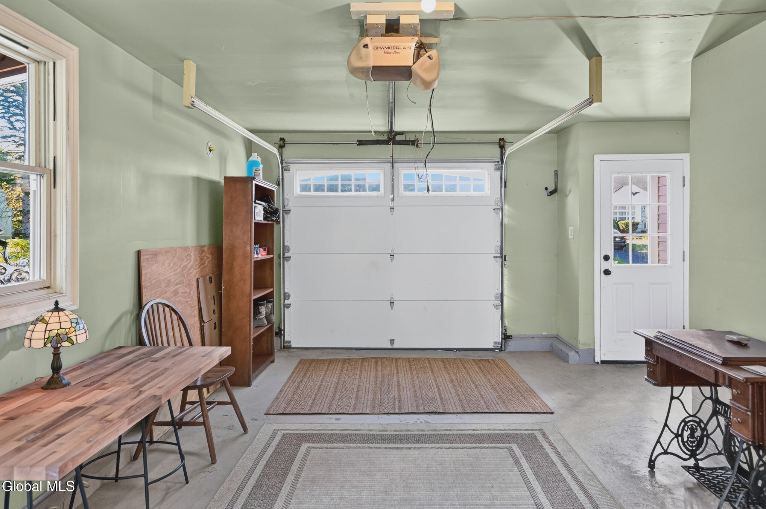 27 Velina Drive Guilderland NY 12203