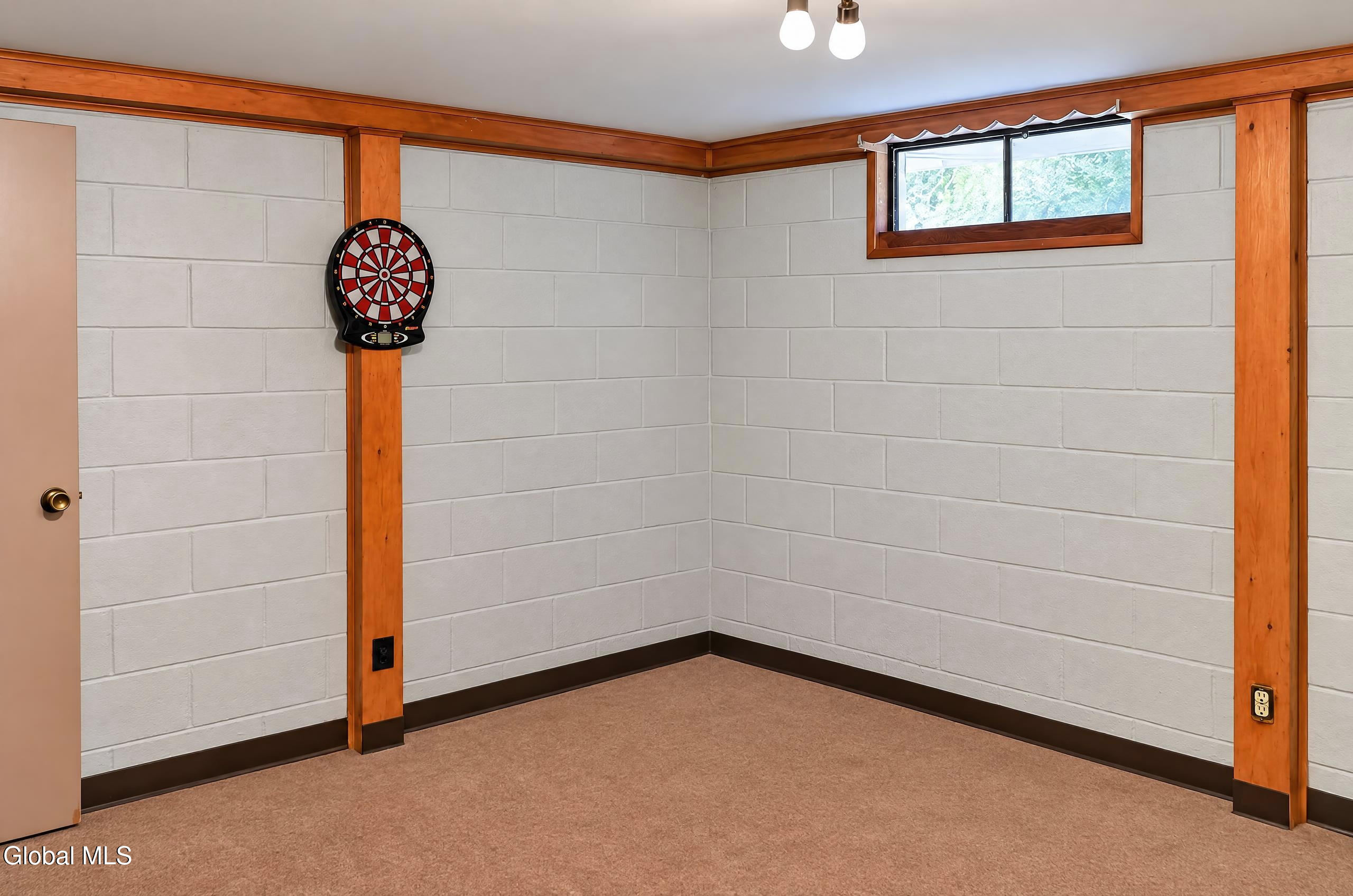 27 Velina Drive Guilderland NY 12203