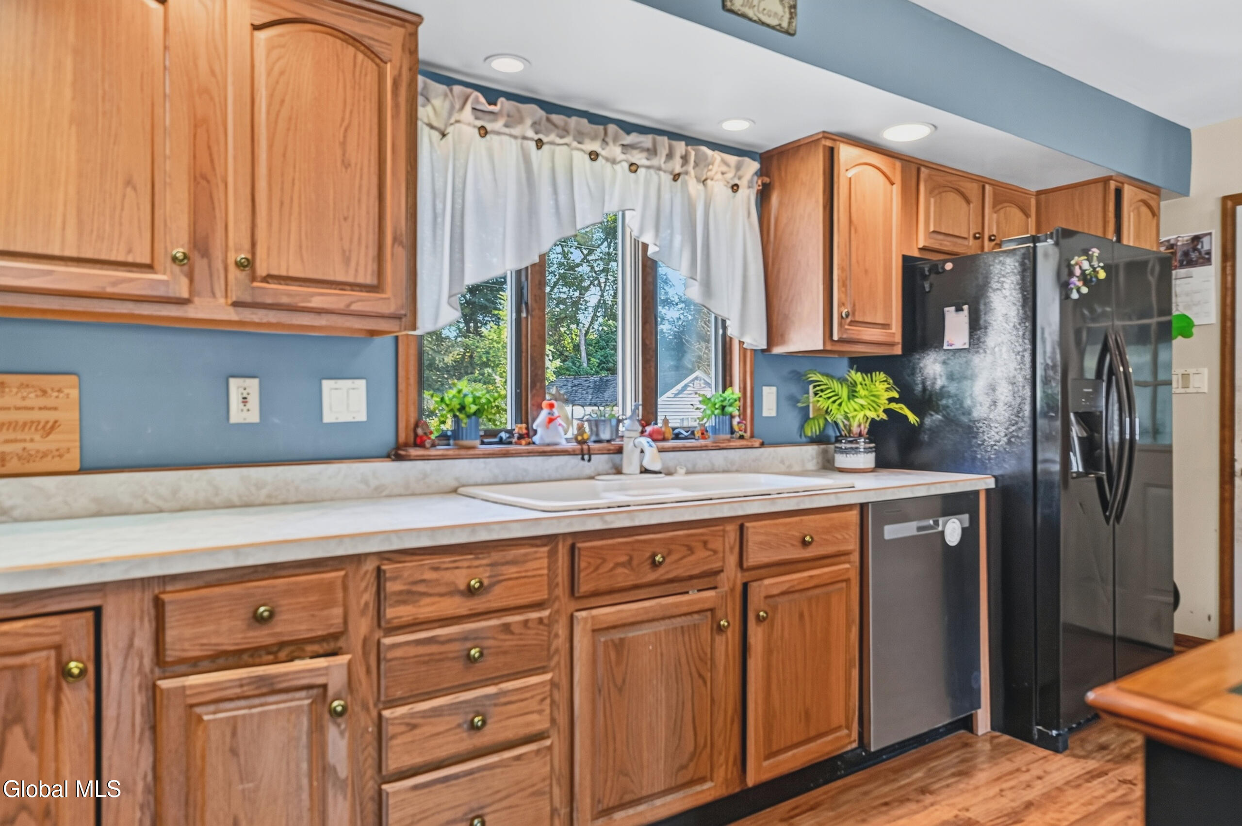 27 Velina Drive Guilderland NY 12203