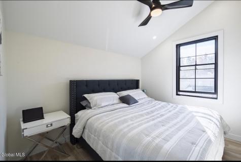 126 9th Street Saratoga Springs NY 12866