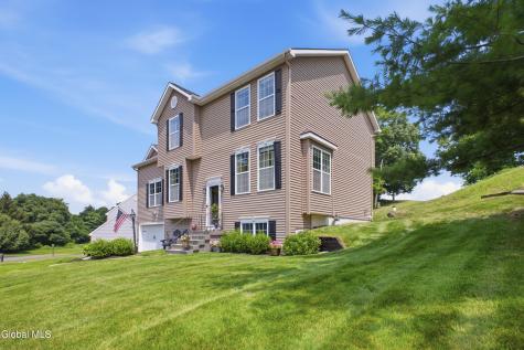 34 Lindsay Drive Troy NY 12180