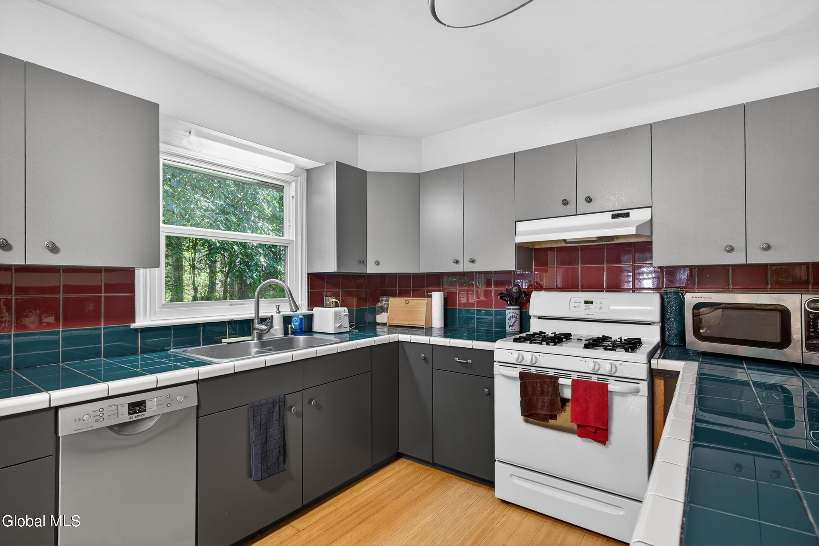 79 Willow Street Guilderland NY 12084