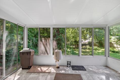 79 Willow Street Guilderland NY 12084