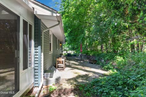 79 Willow Street Guilderland NY 12084