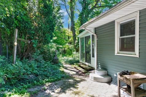 79 Willow Street Guilderland NY 12084