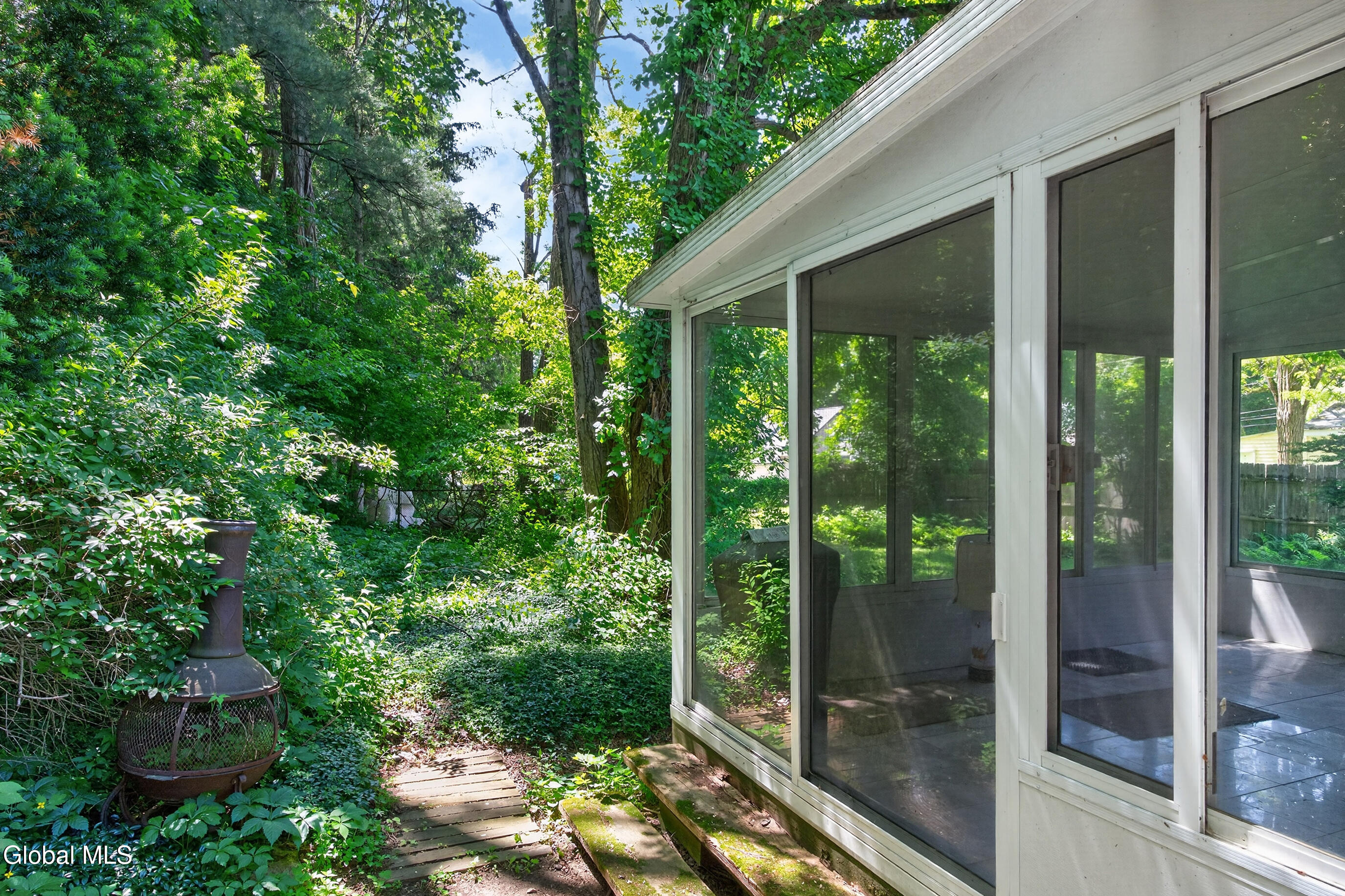 79 Willow Street Guilderland NY 12084