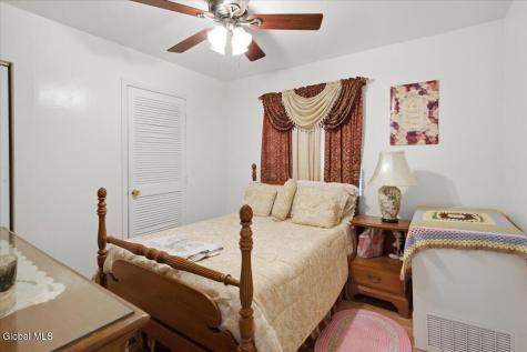 7 Stevenson Street Schenectady NY 12308