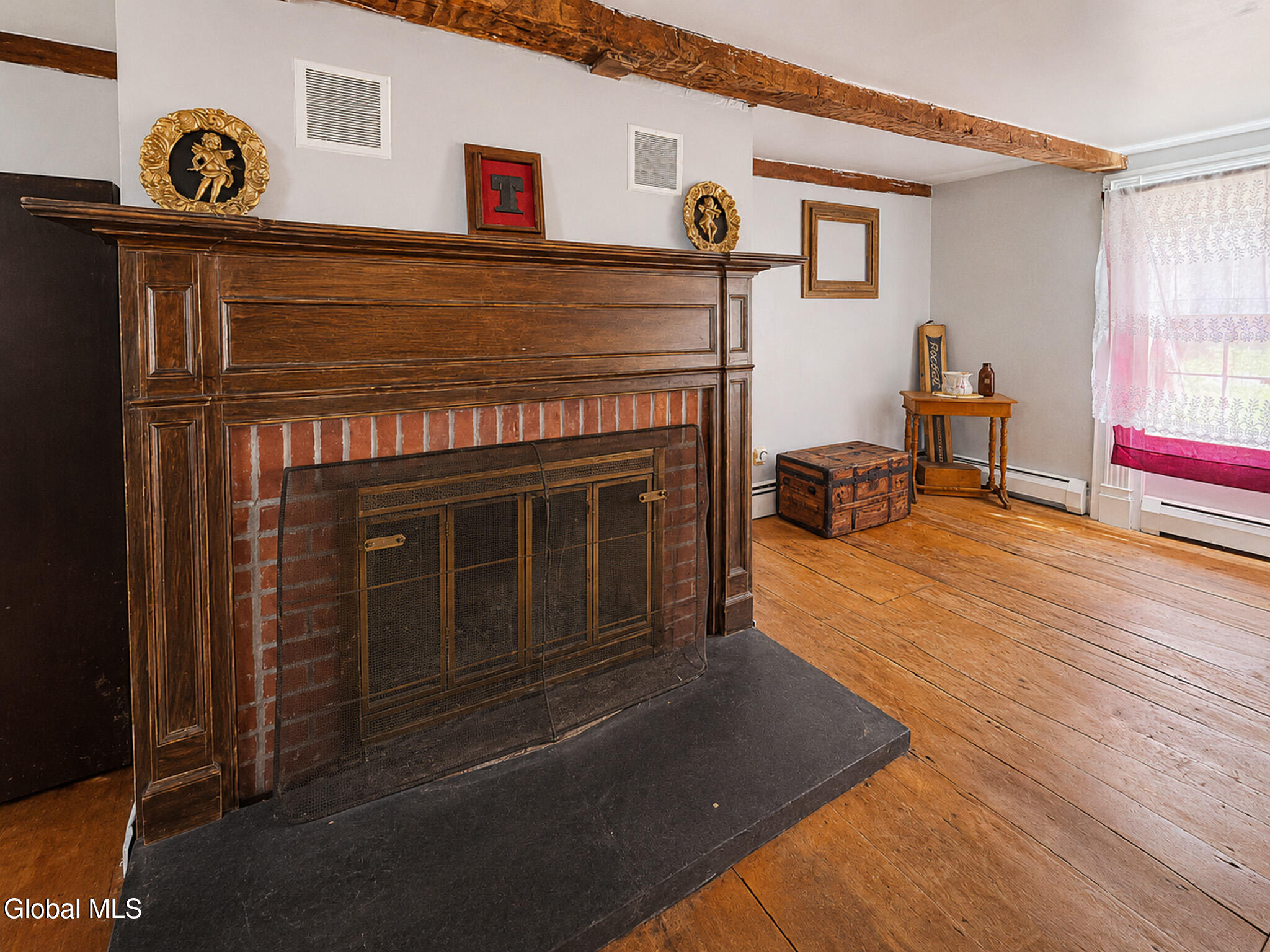 638 Hillcrest Road Hannacroix NY 12087