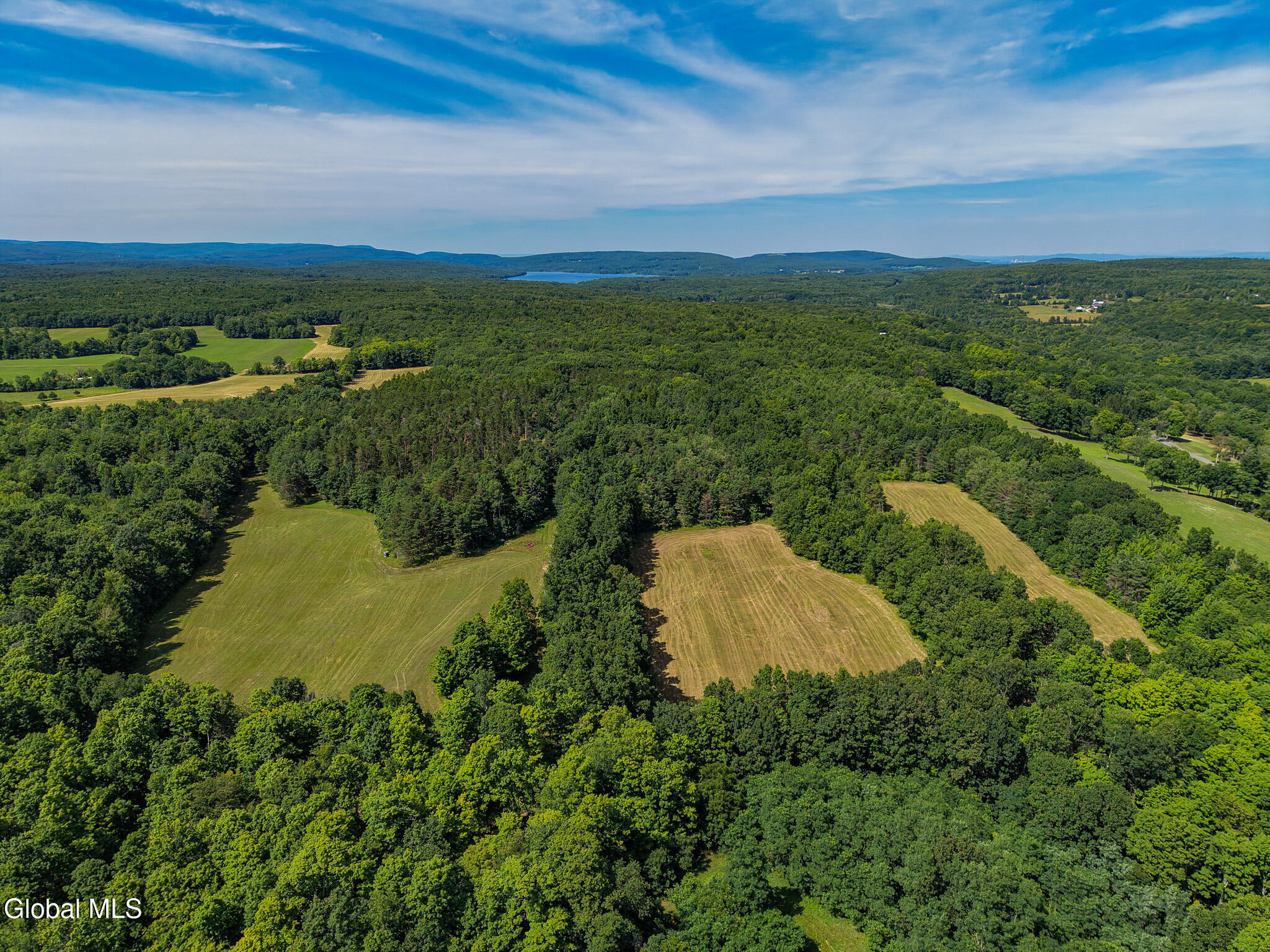 638 Hillcrest Road Hannacroix NY 12087