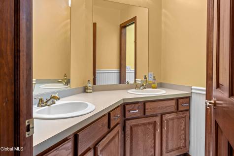 116 Boulderwood Drive Queensbury NY 12804