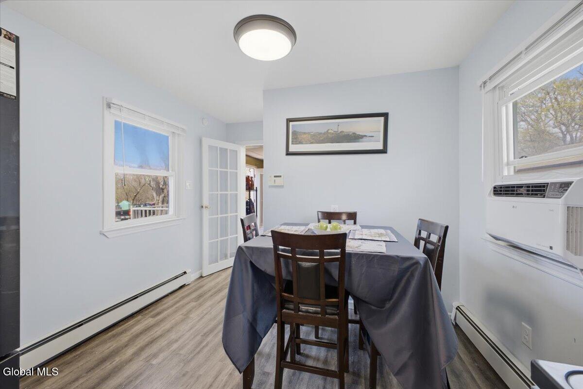 17 Doty Avenue Melrose NY 12121