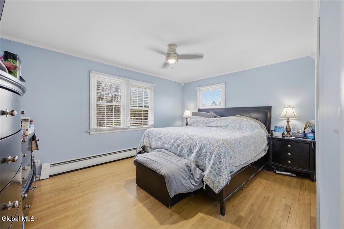 17 Doty Avenue Melrose NY 12121