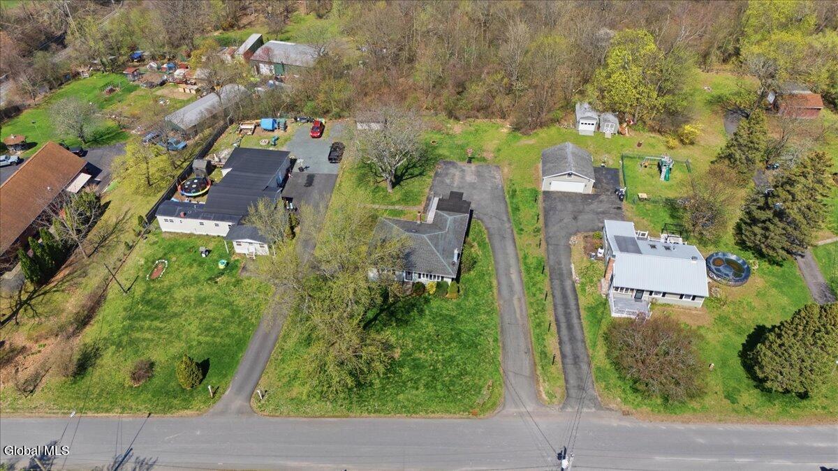 17 Doty Avenue Melrose NY 12121