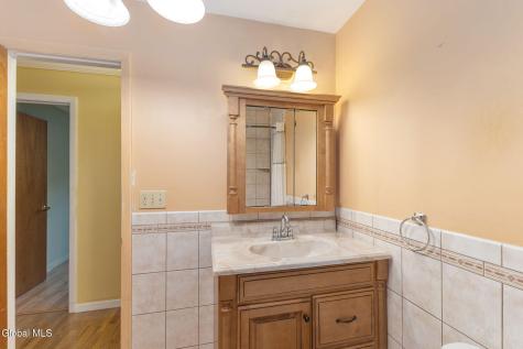 14 Crownwood Lane Queensbury NY 12804
