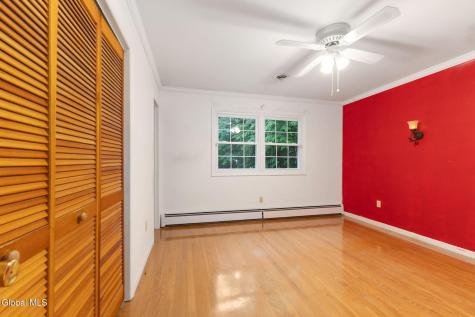 14 Crownwood Lane Queensbury NY 12804