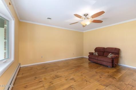 14 Crownwood Lane Queensbury NY 12804