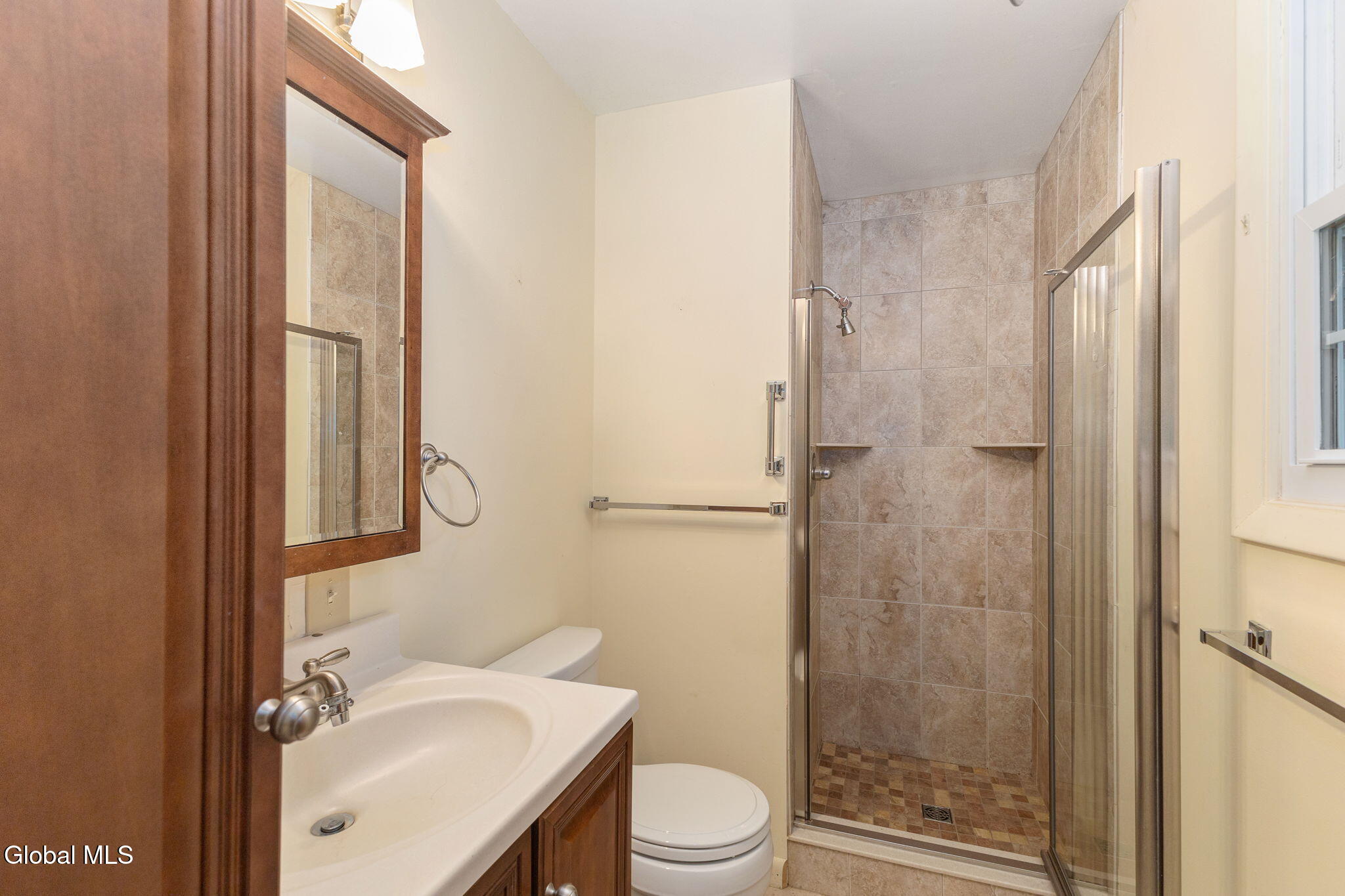 14 Crownwood Lane Queensbury NY 12804