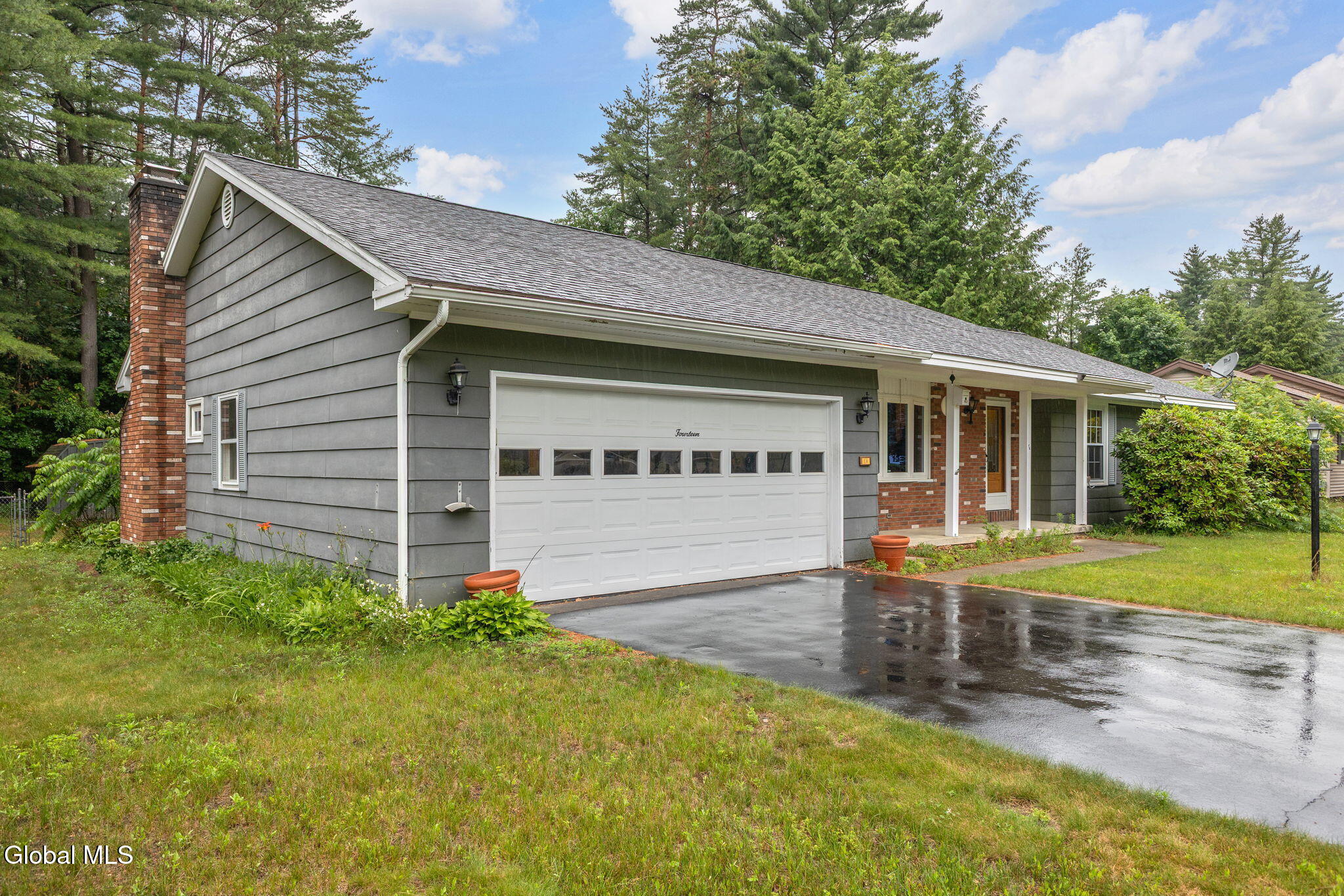 14 Crownwood Lane Queensbury NY 12804
