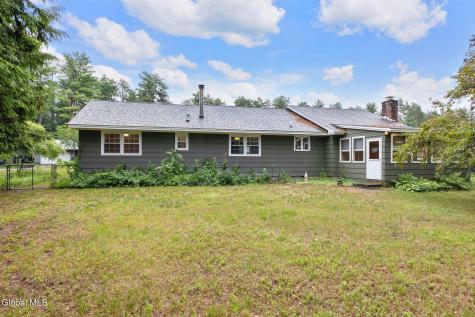 14 Crownwood Lane Queensbury NY 12804