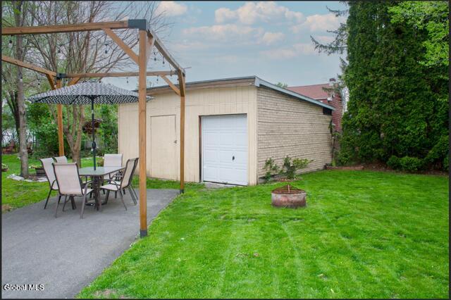 1862 8th Avenue Watervliet NY 12189