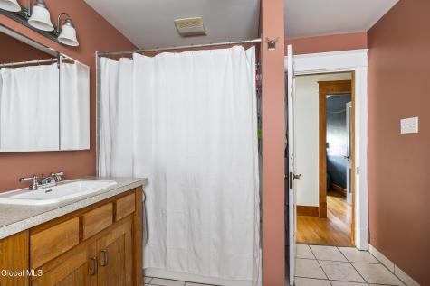55 Edgecomb Street Albany NY 12209