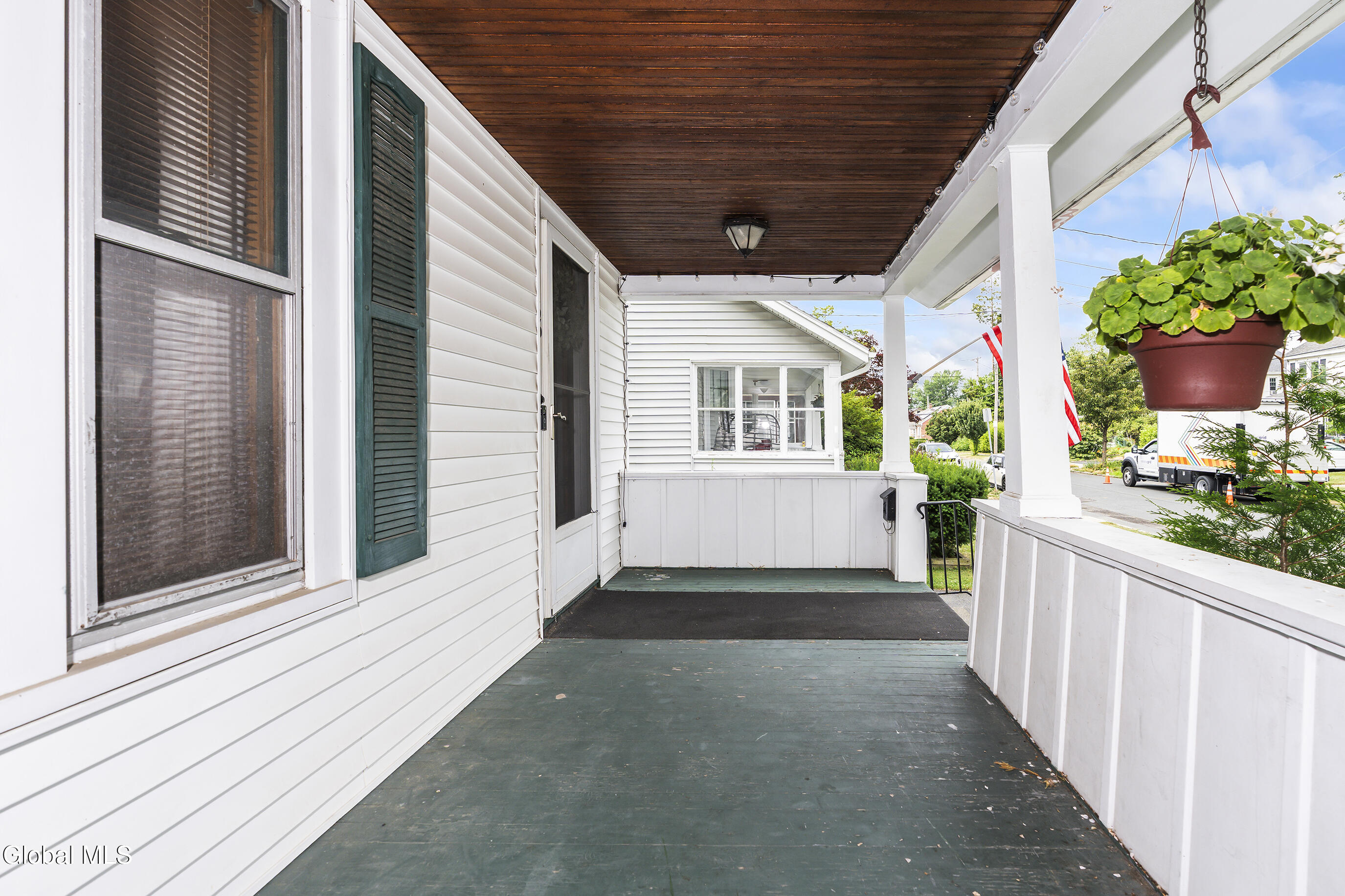 55 Edgecomb Street Albany NY 12209