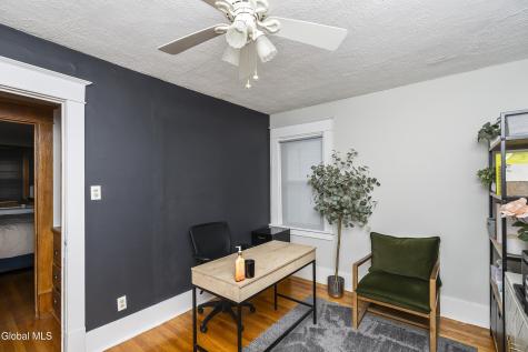 55 Edgecomb Street Albany NY 12209