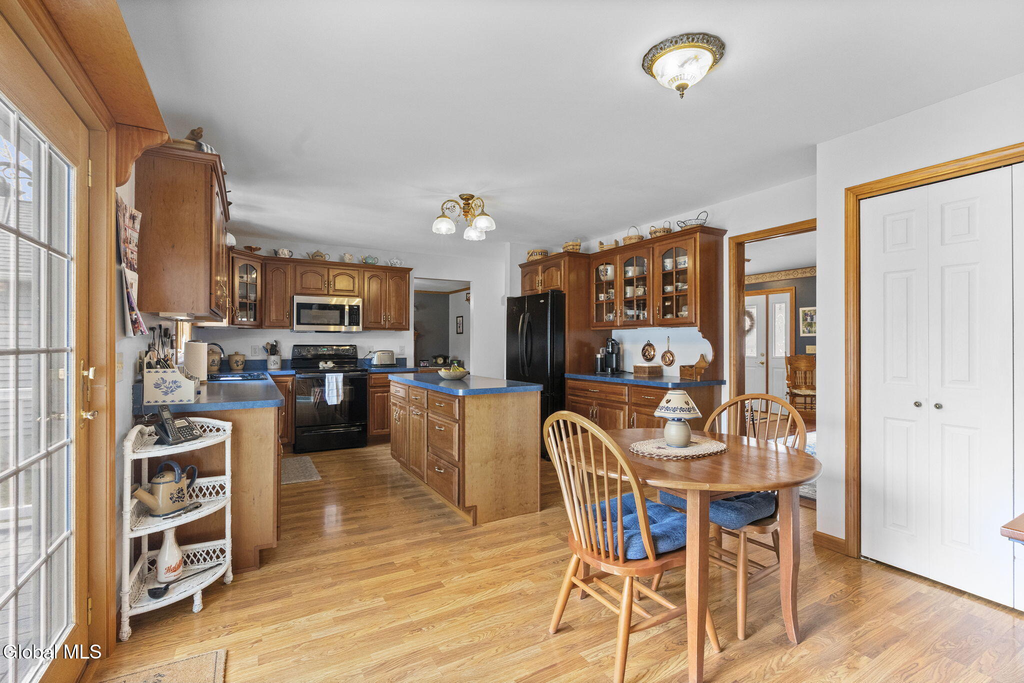 32 Halsted Lane Ravena NY 12143
