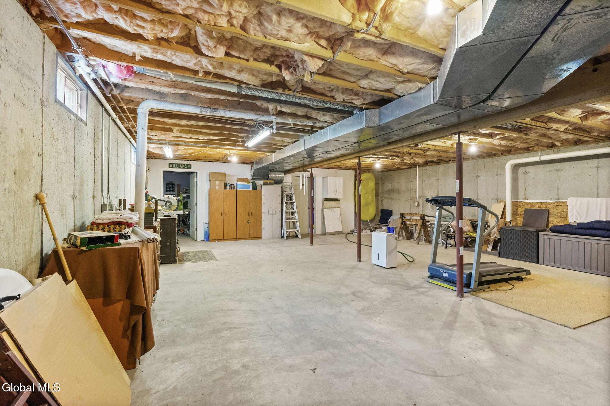 32 Halsted Lane Ravena NY 12143