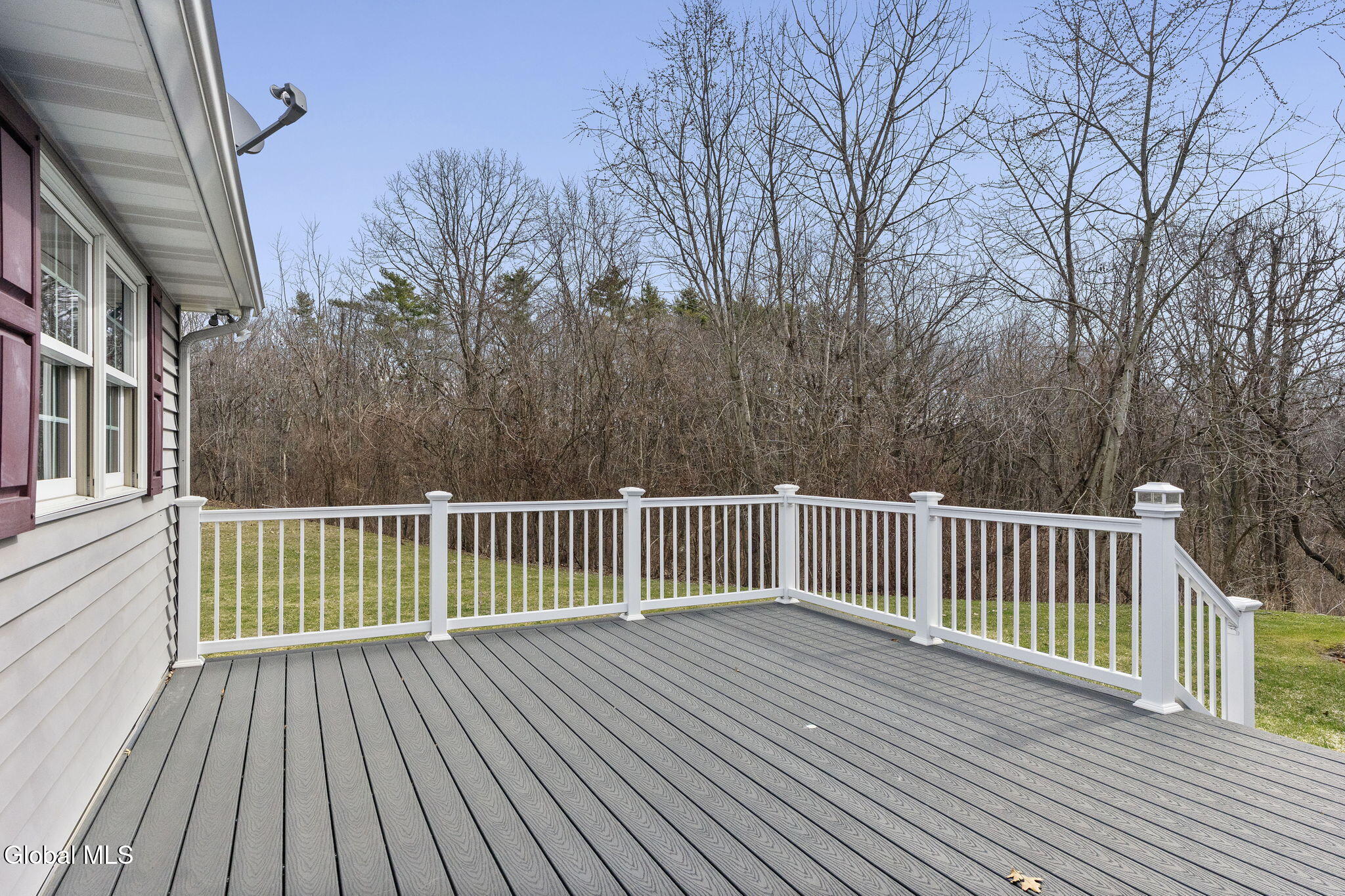 32 Halsted Lane Ravena NY 12143