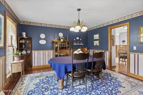 32 Halsted Lane Ravena NY 12143