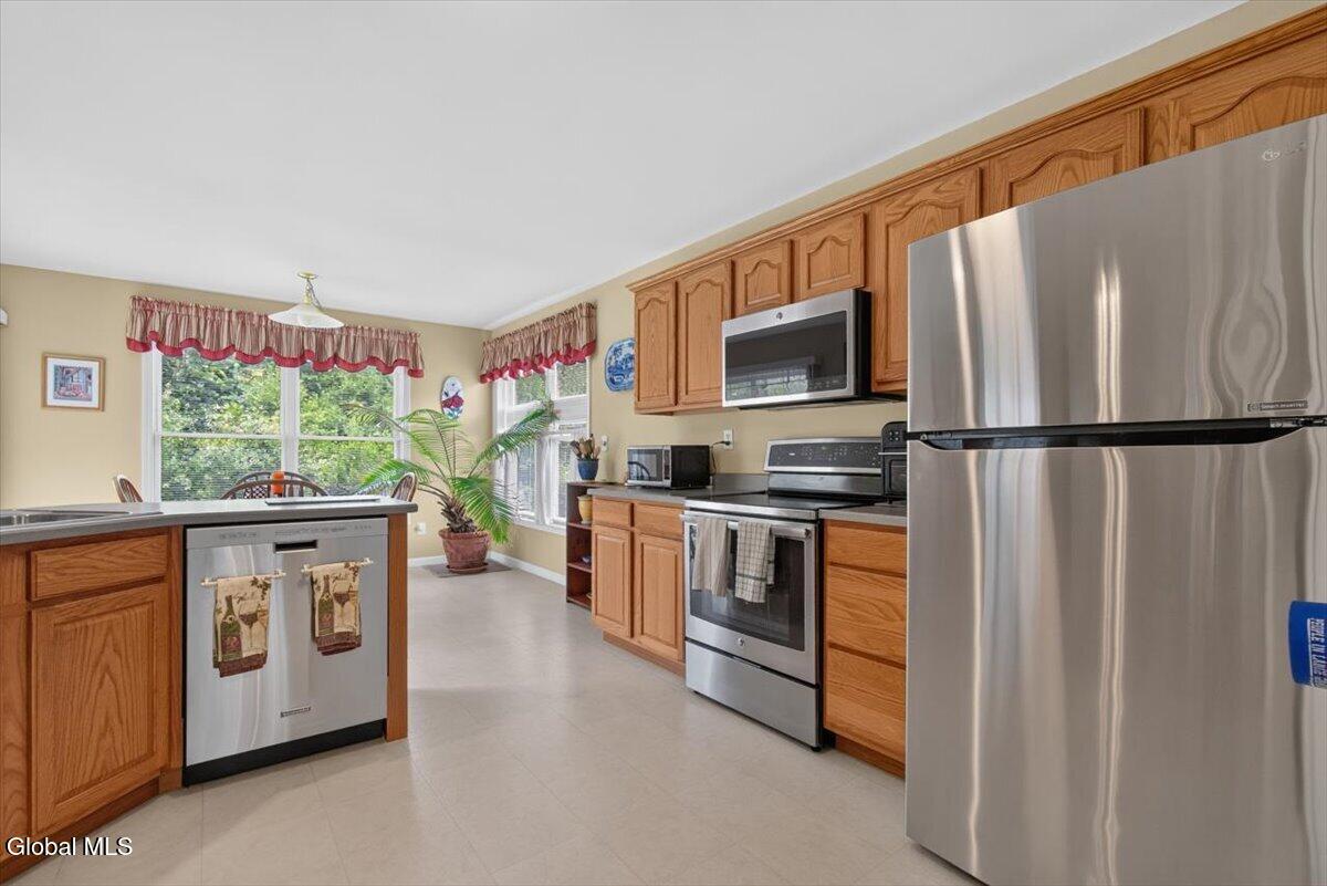 14 Heather Drive Clifton Park NY 12065