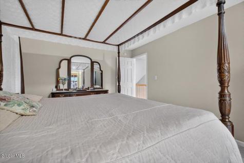 14 Heather Drive Clifton Park NY 12065