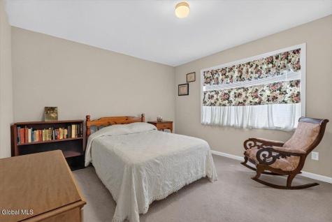 14 Heather Drive Clifton Park NY 12065