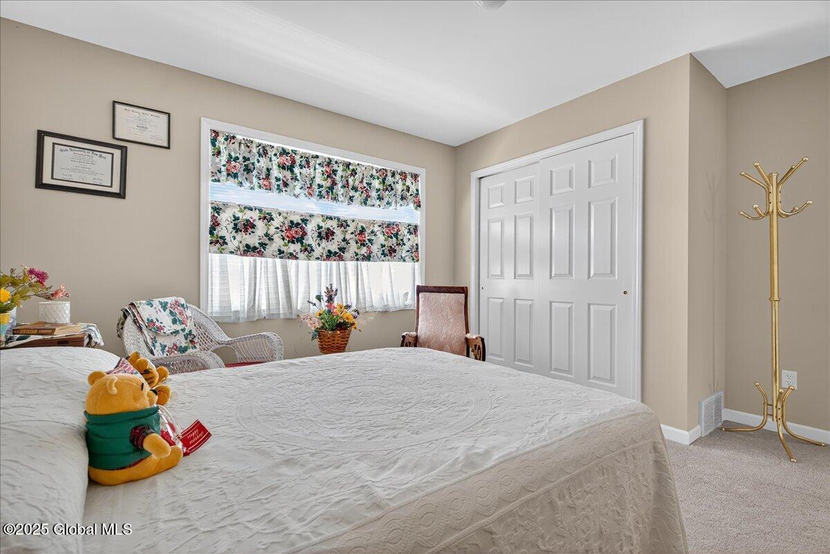 14 Heather Drive Clifton Park NY 12065